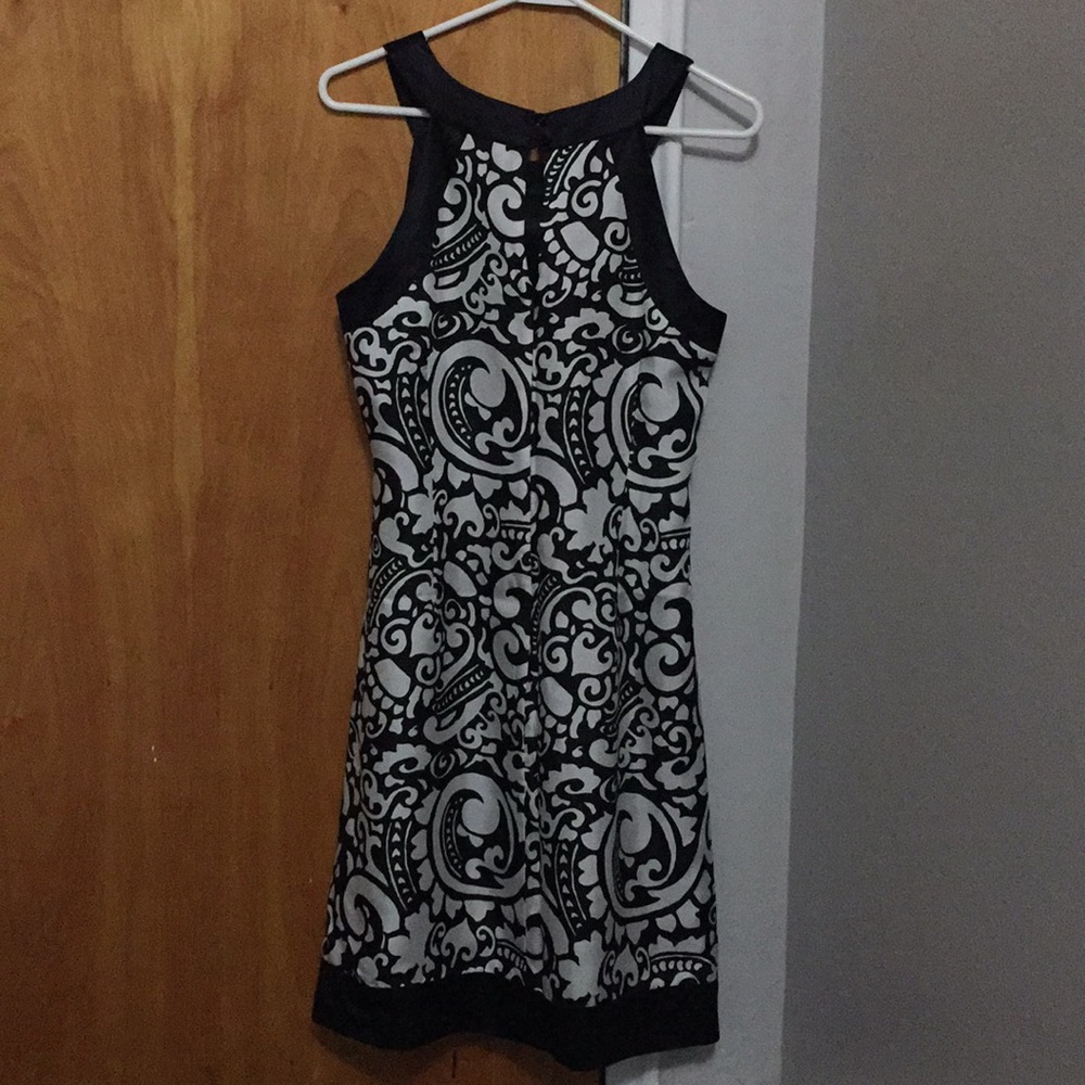 WHBM Dress - Picture 4 of 5